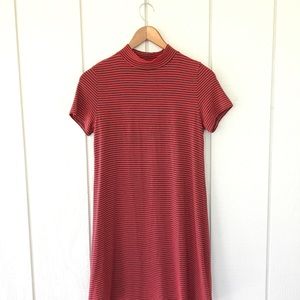 Wet Seal mock neck dress!!
